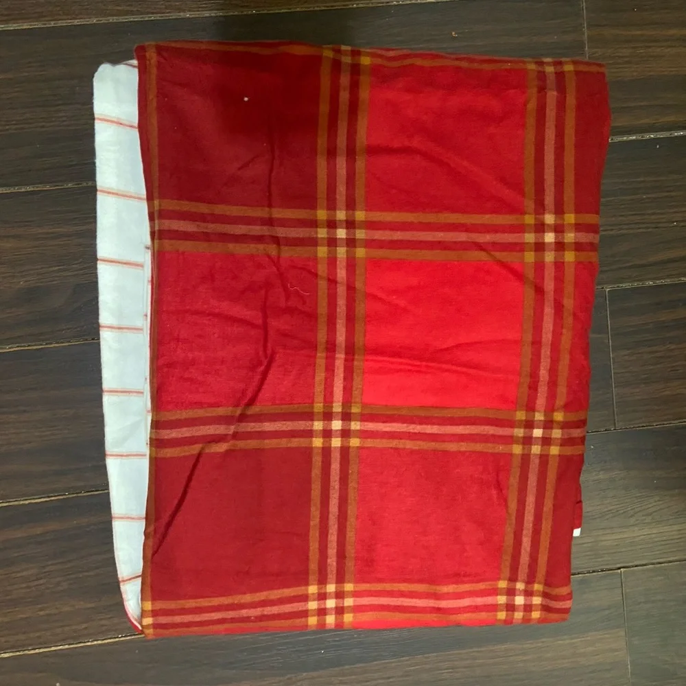 New Cotton  Flannel Red Plaid Quilt cover 57 x 66”